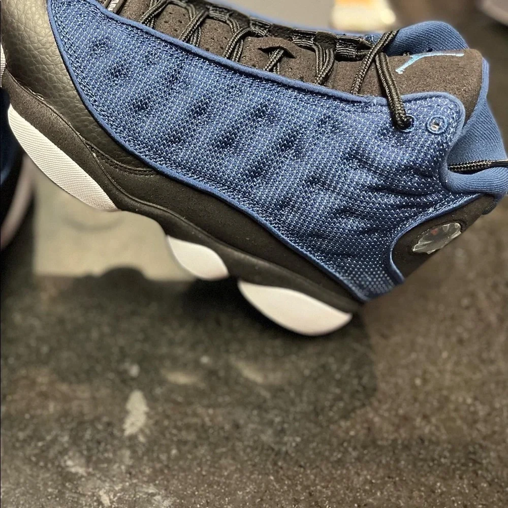 Sz 8  Air Jordan 13 Retro 